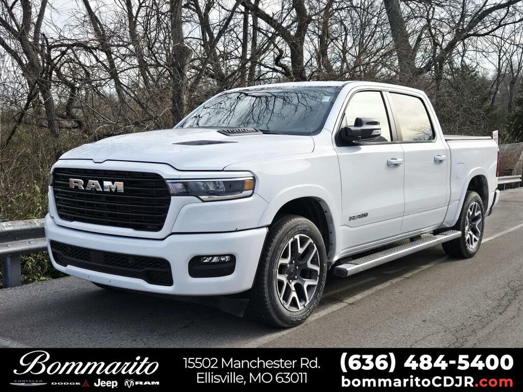 2025 RAM 1500 Laramie Crew Cab 4WD