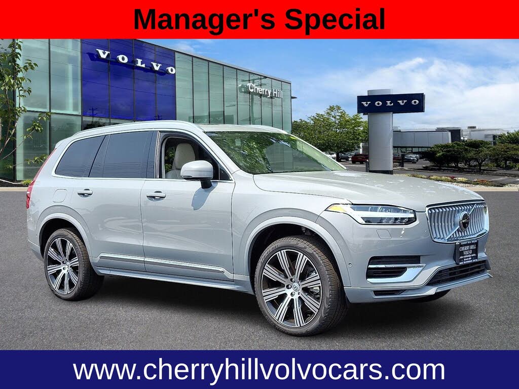 2025 Volvo XC90 Recharge T8 Ultra Bright Theme AWD