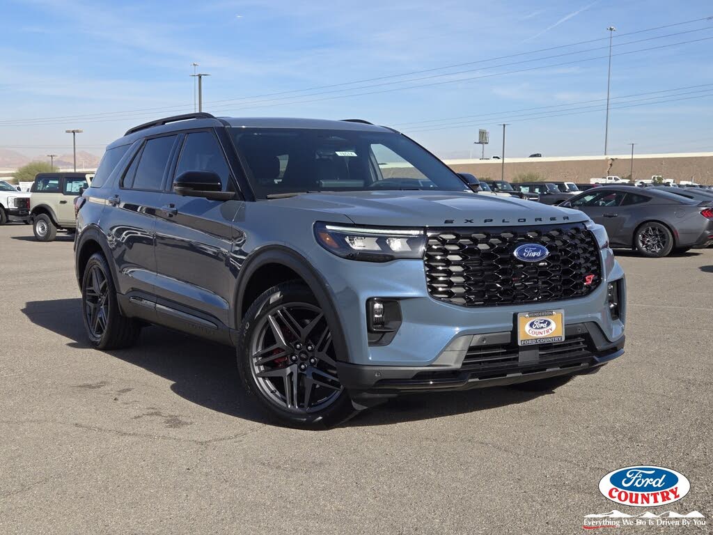 2026 Ford Explorer ST AWD