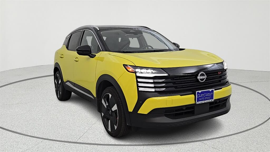 2026 Nissan Kicks SR FWD