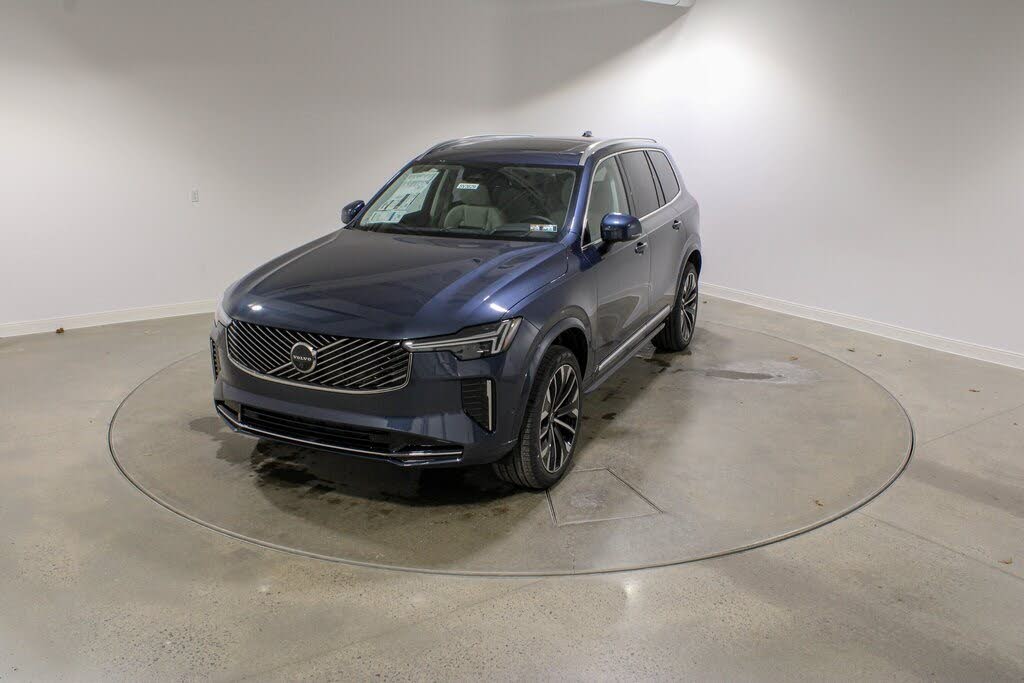 2026 Volvo XC90 B6 Ultra 7-Passenger AWD