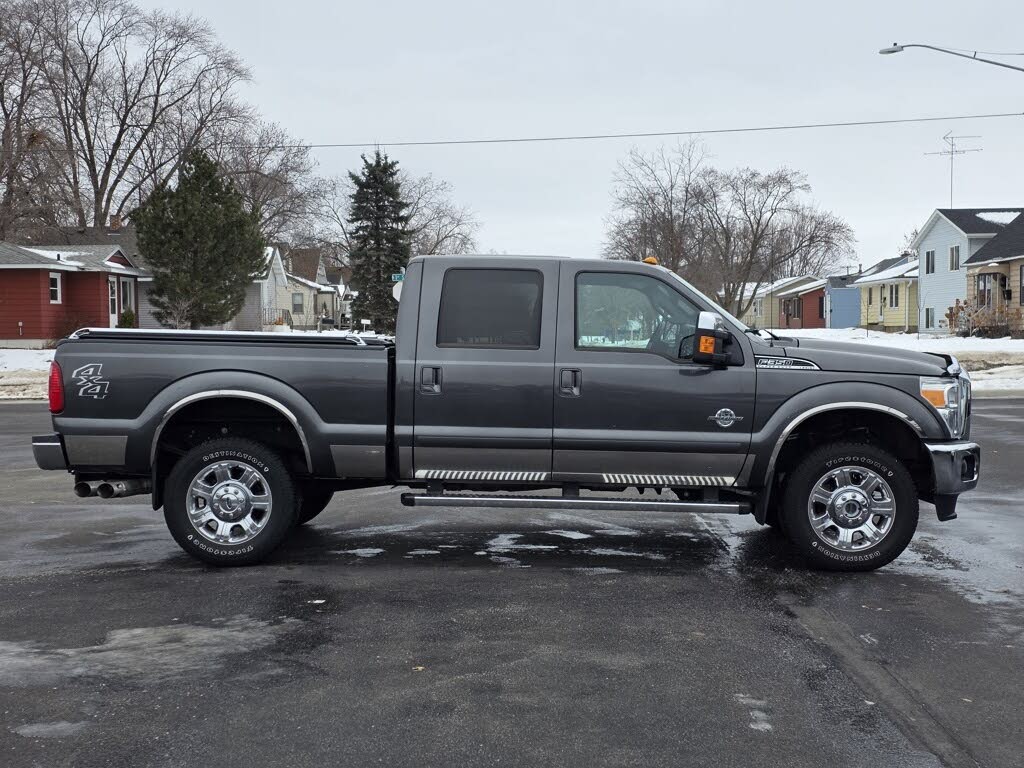 2016 Ford F-350 Super Duty Lariat Crew Cab 4WD