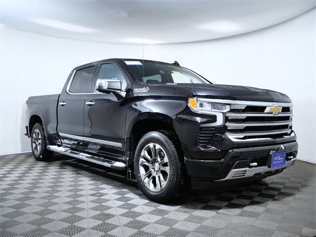 2023 Chevrolet Silverado 1500 High Country Crew Cab 4WD