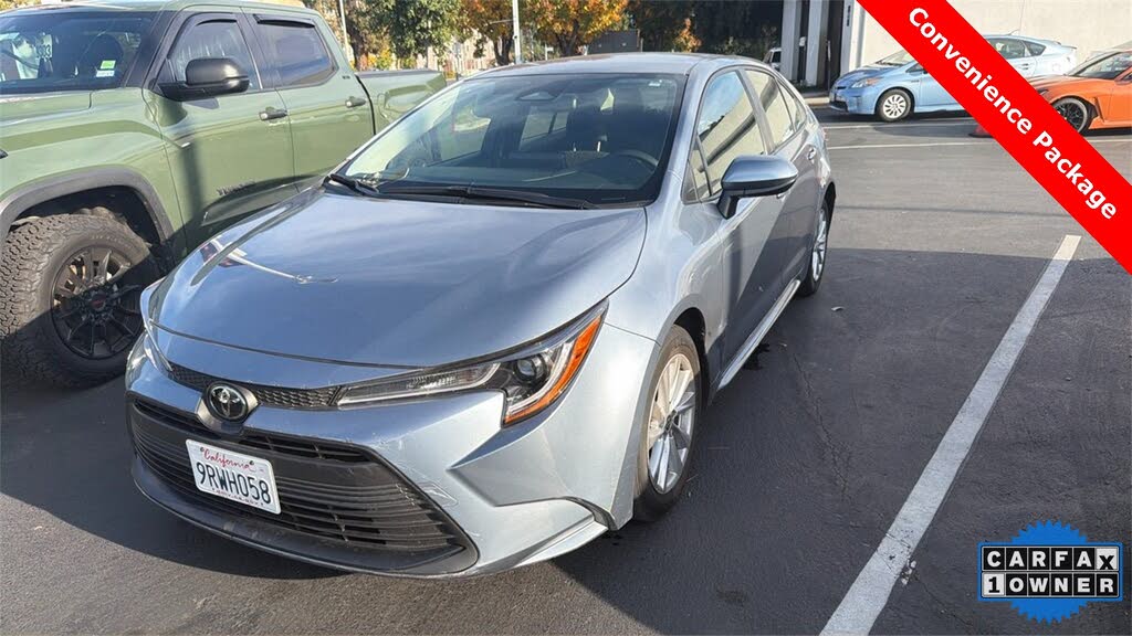 2024 Toyota Corolla LE FWD