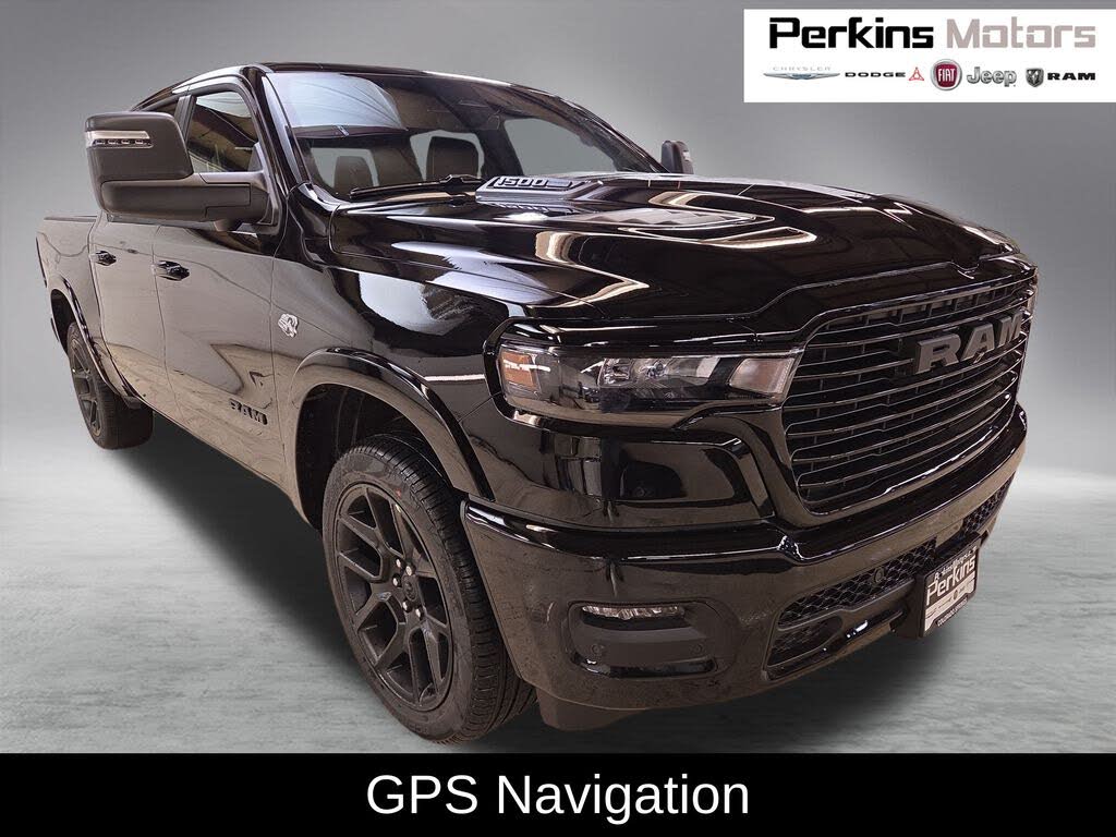 2026 RAM 1500 Laramie Crew Cab 4WD