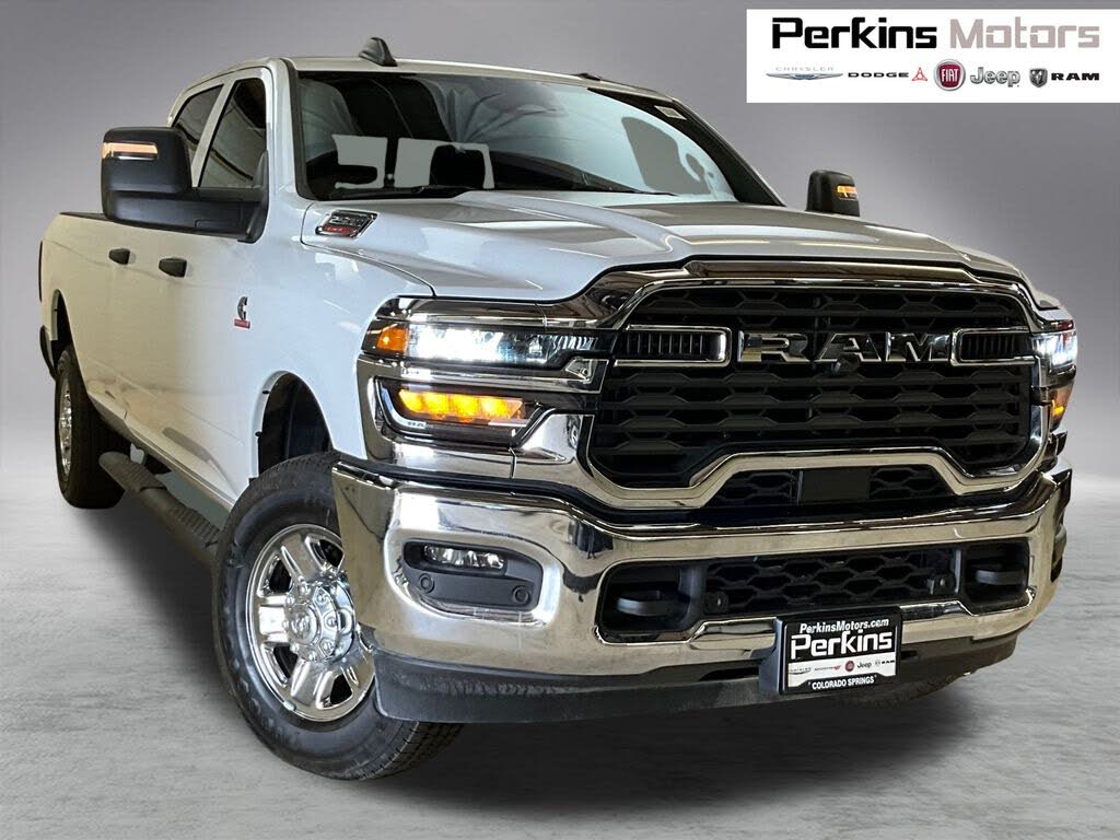 2026 RAM 2500 Tradesman Crew Cab LB 4WD