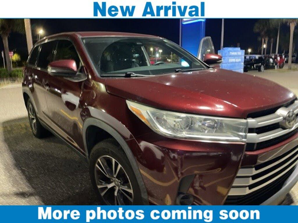 2019 Toyota Highlander LE FWD