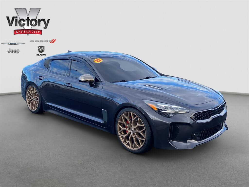2022 Kia Stinger GT1 RWD