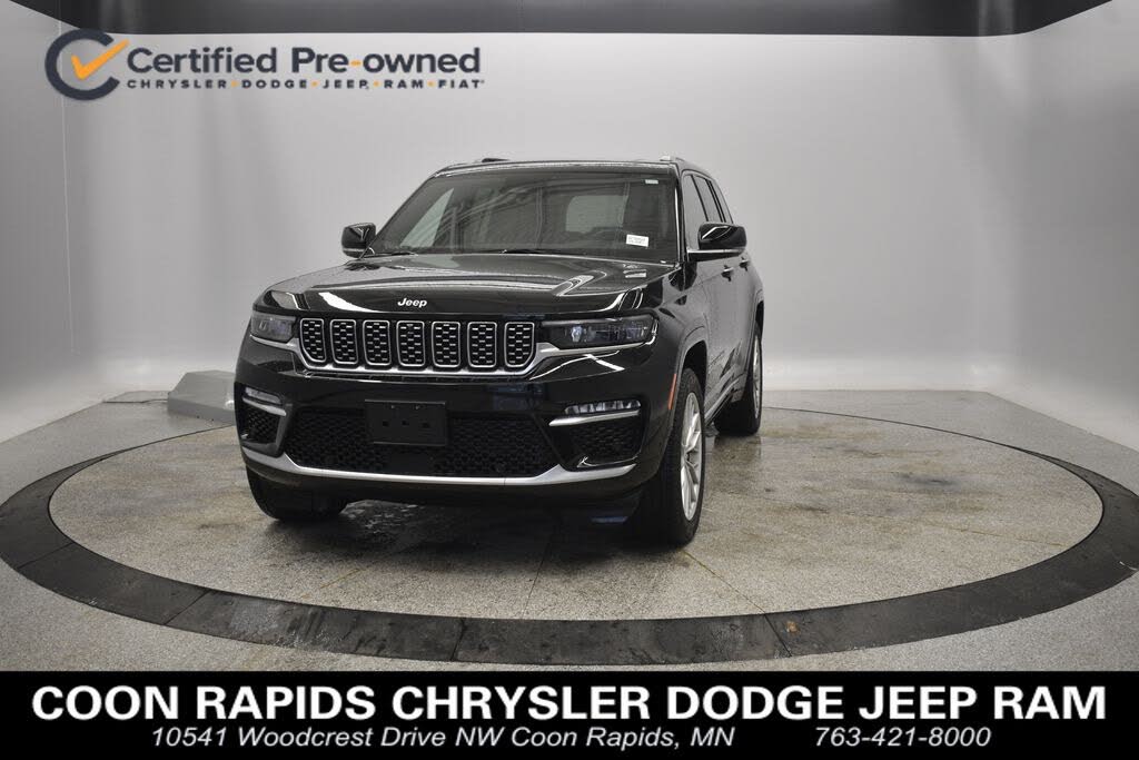 2023 Jeep Grand Cherokee Summit 4WD
