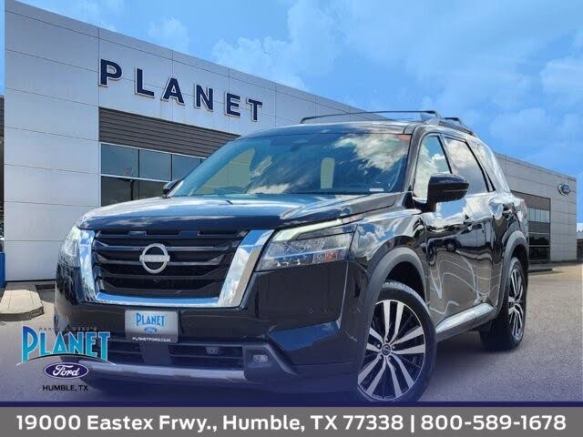 2023 Nissan Pathfinder Platinum FWD