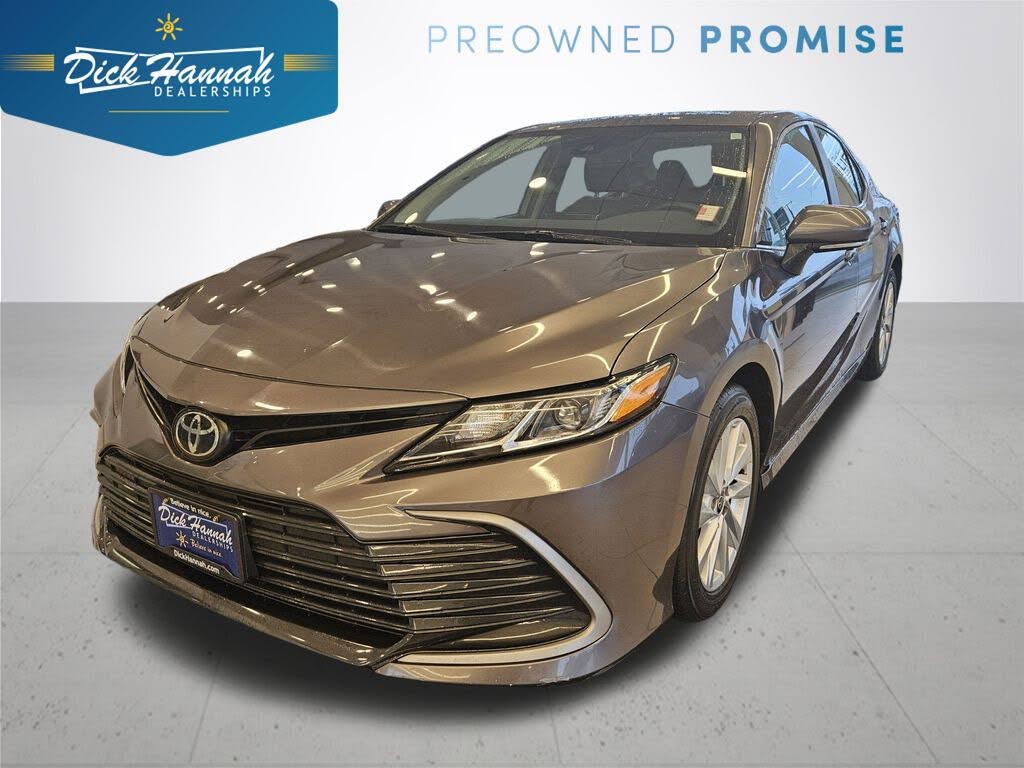 2023 Toyota Camry LE FWD