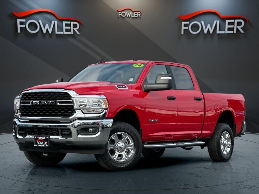 2024 RAM 2500 Big Horn Crew Cab 4WD