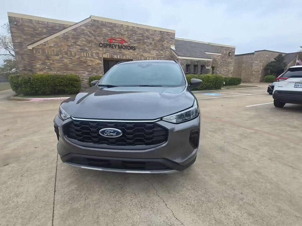 2025 Ford Escape ST-Line FWD