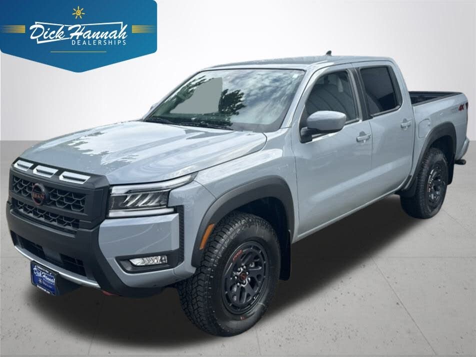 2025 Nissan Frontier PRO-4X Crew Cab 4WD