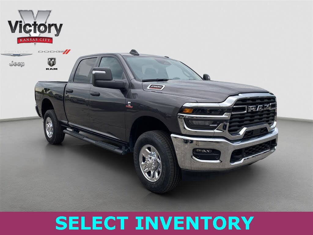 2025 RAM 2500 Tradesman Crew Cab 4WD