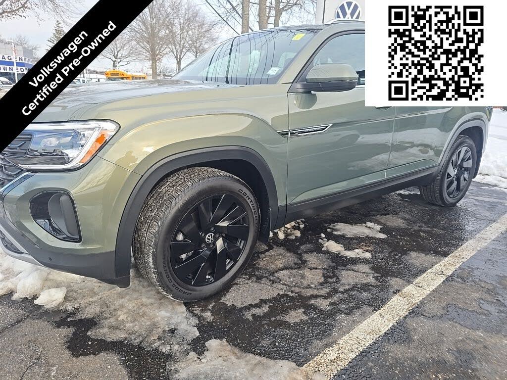 2025 Volkswagen Atlas Cross Sport SE 4Motion with Technology