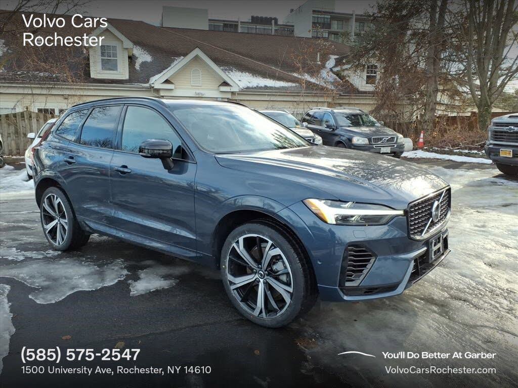 2025 Volvo XC60 Recharge T8 Ultra Dark Theme eAWD