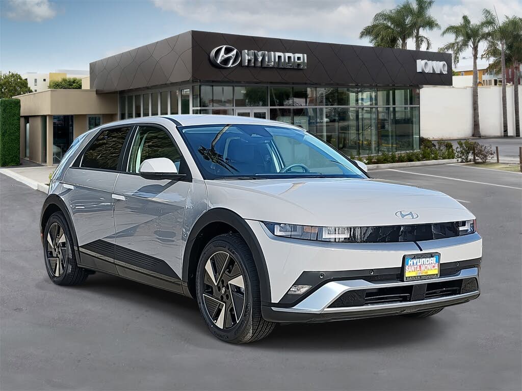 2026 Hyundai Ioniq 5 SEL RWD