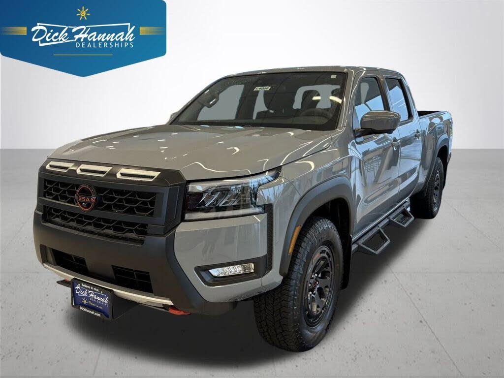 2026 Nissan Frontier PRO-4X Crew Cab LB 4WD