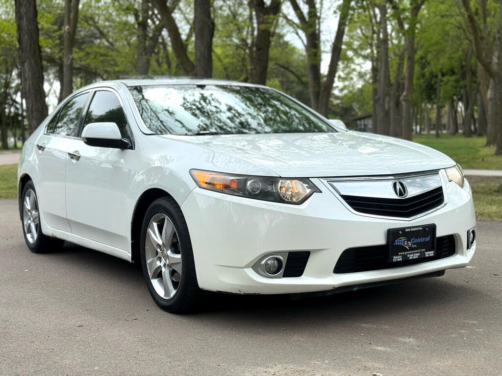 2013 Acura TSX Sedan FWD with Technology Package