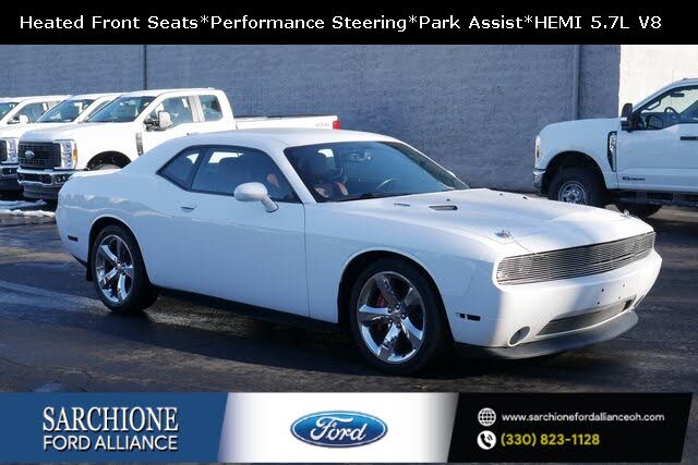 2013 Dodge Challenger R/T RWD
