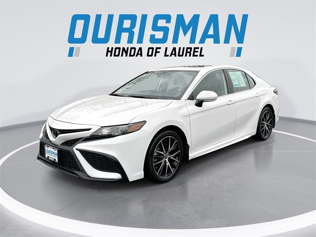 2023 Toyota Camry SE FWD