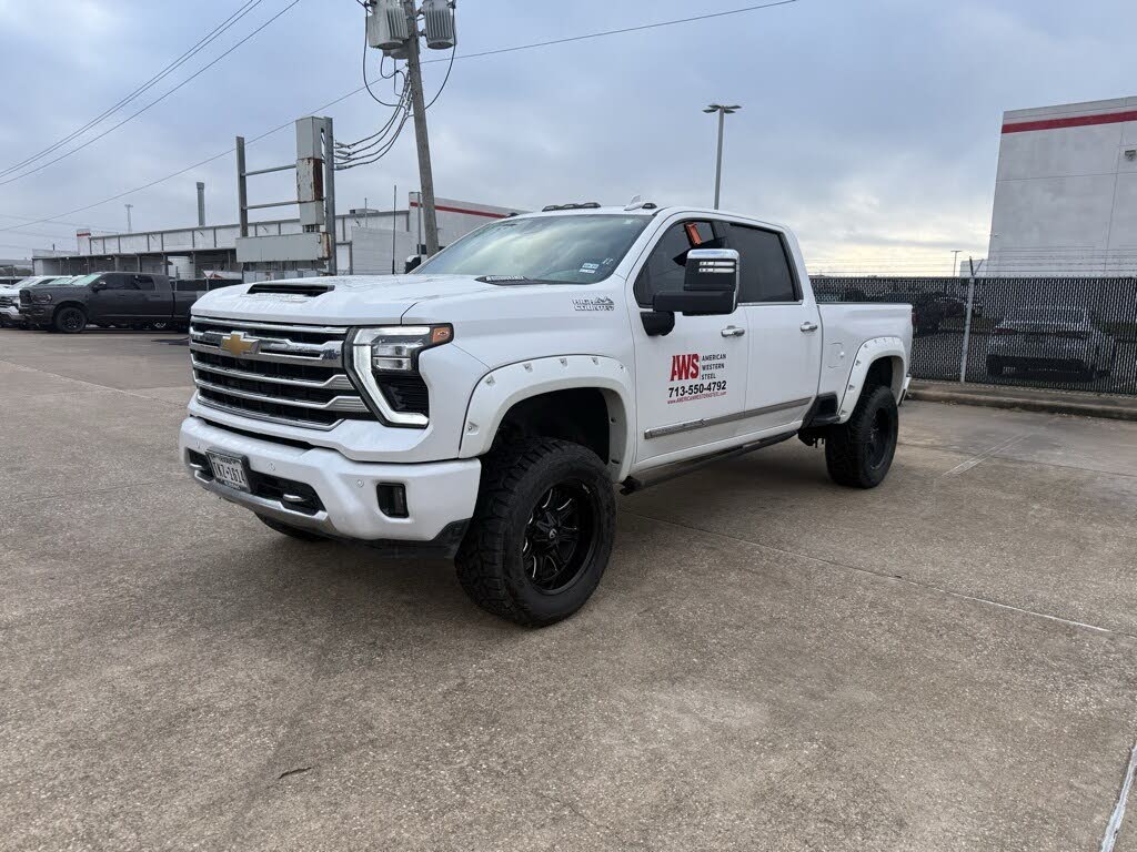 2024 Chevrolet Silverado 2500HD High Country Crew Cab 4WD