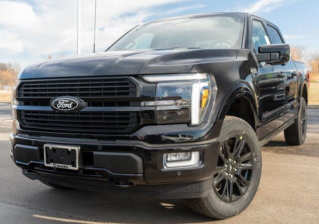 2025 Ford F-150 Platinum SuperCrew 4WD