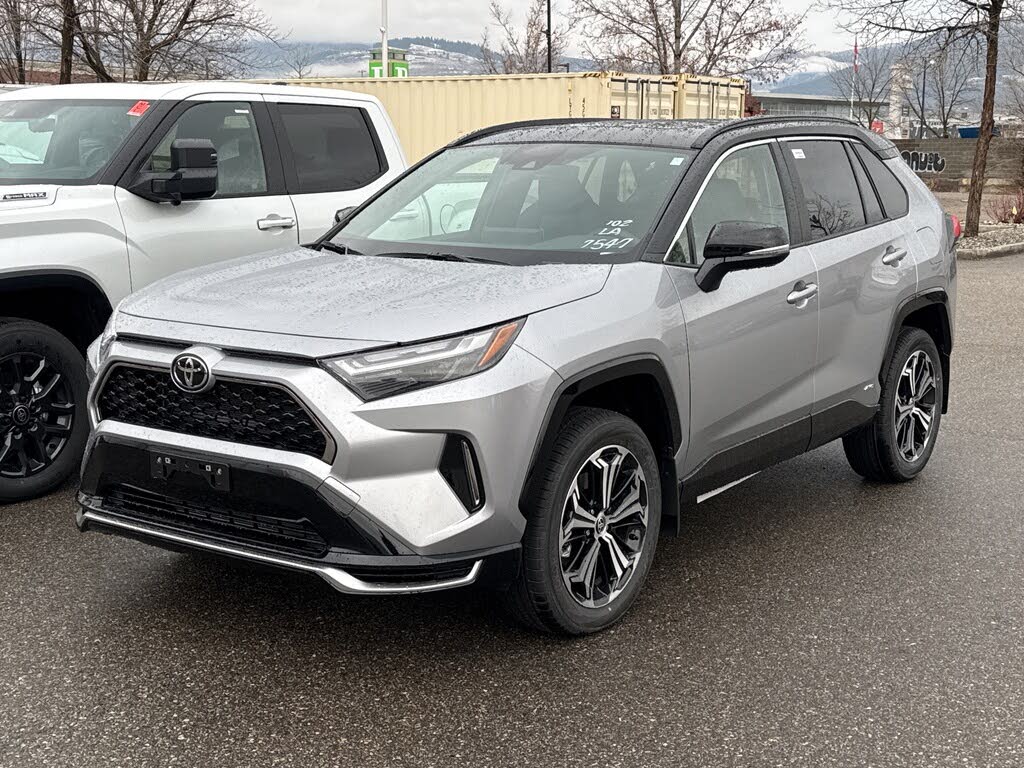 Toyota RAV4 Plug-in Hybrid SE AWD 2025