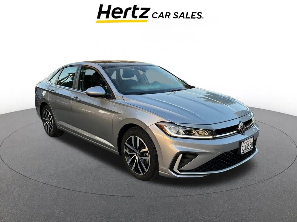 2025 Volkswagen Jetta SE FWD