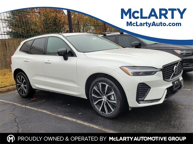 2025 Volvo XC60 B5 Plus Dark Theme AWD