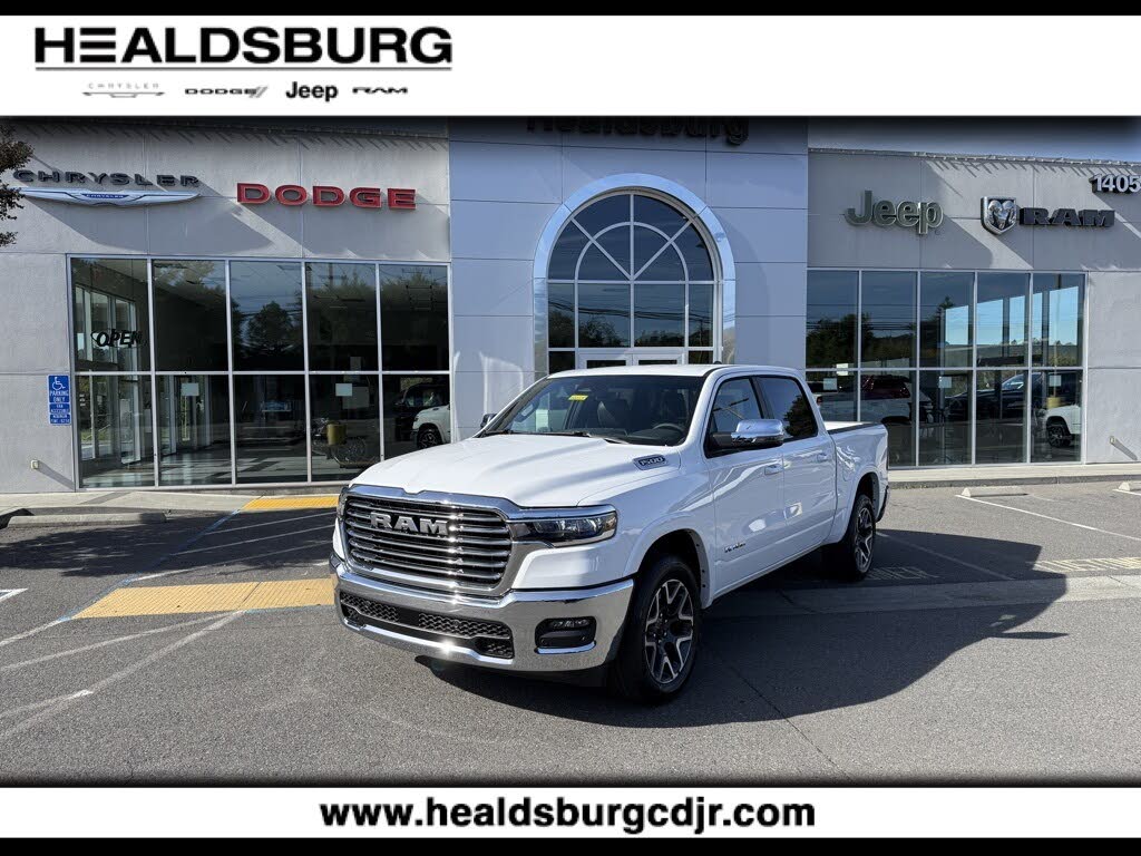 2026 RAM 1500 Laramie Crew Cab 4WD