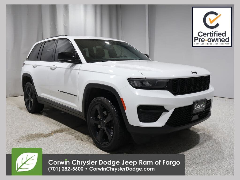 2023 Jeep Grand Cherokee Altitude 4WD