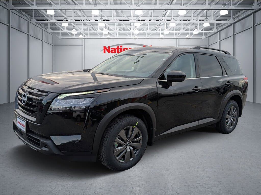 2025 Nissan Pathfinder SV 4WD