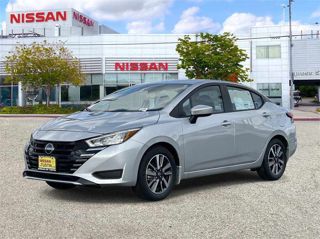 2025 Nissan Versa SV FWD