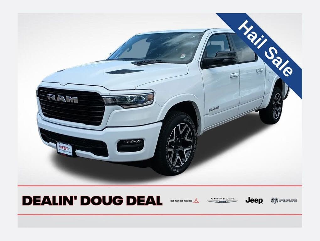 2025 RAM 1500 Laramie Crew Cab 4WD