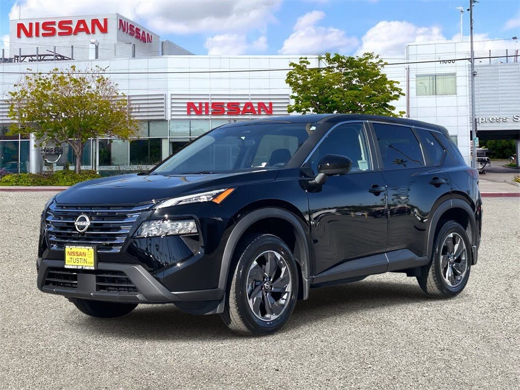 2026 Nissan Rogue SV FWD