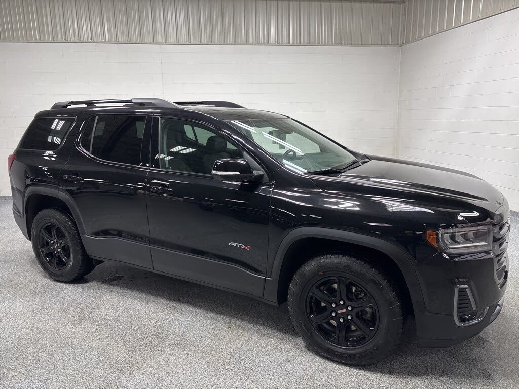 2023 GMC Acadia AT4 AWD