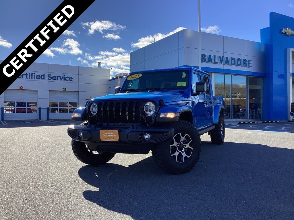 2023 Jeep Gladiator Willys Crew Cab 4WD