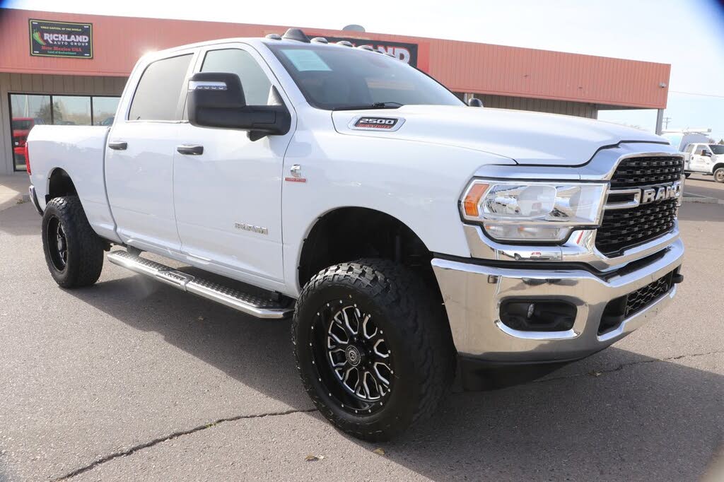 2023 RAM 2500 Big Horn Crew Cab 4WD