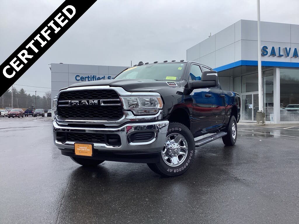 2024 RAM 2500 Tradesman Crew Cab 4WD