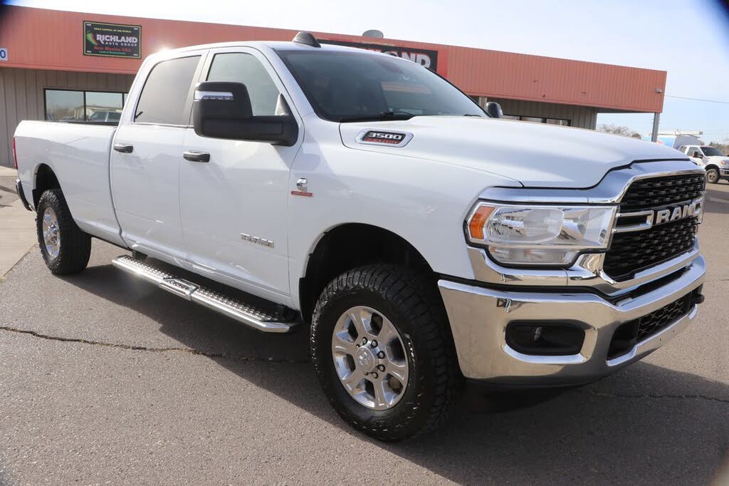 2024 RAM 3500 Big Horn Crew Cab LB 4WD