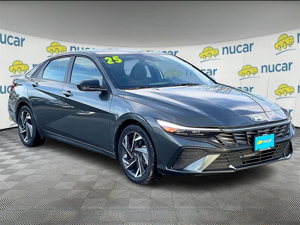 2025 Hyundai Elantra SEL Sport FWD