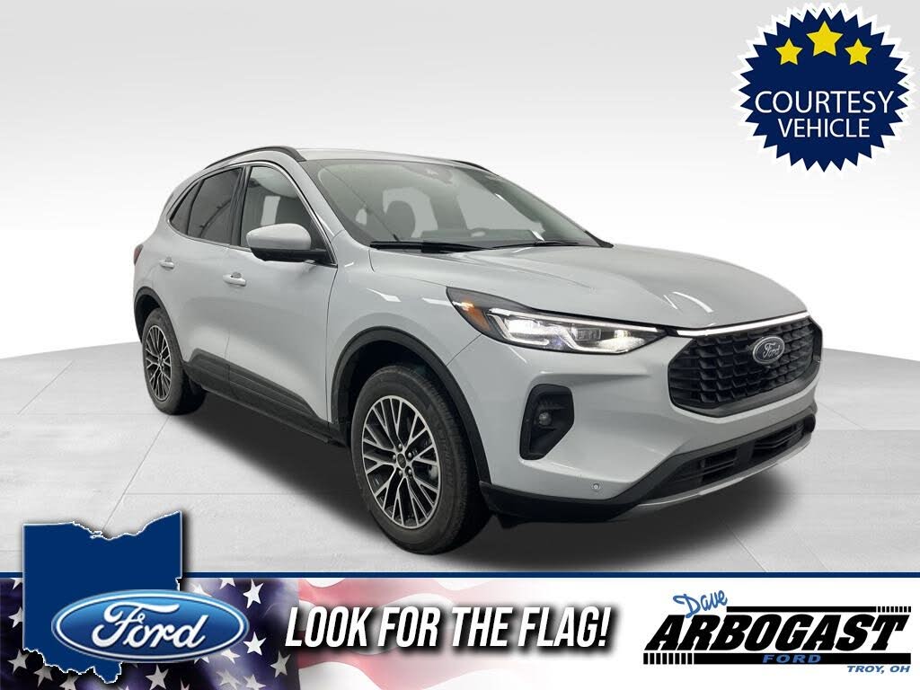 2026 Ford Escape Hybrid Plug-in FWD