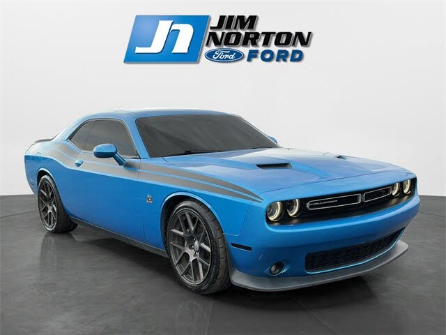 2016 Dodge Challenger R/T Scat Pack RWD