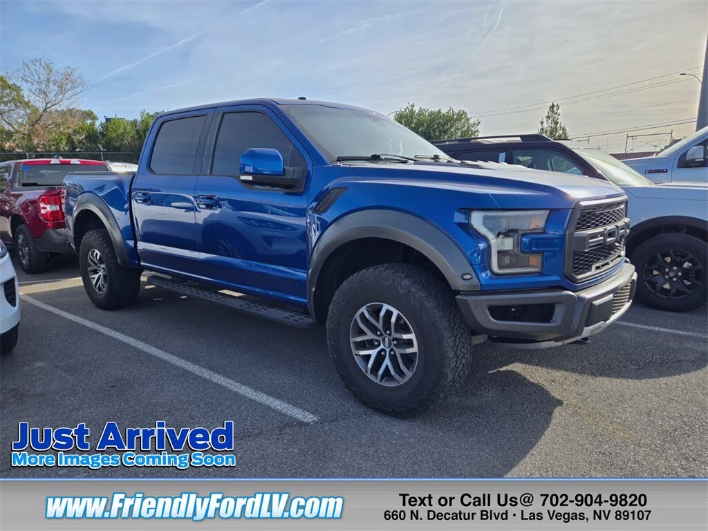 2017 Ford F-150 Raptor SuperCrew 4WD