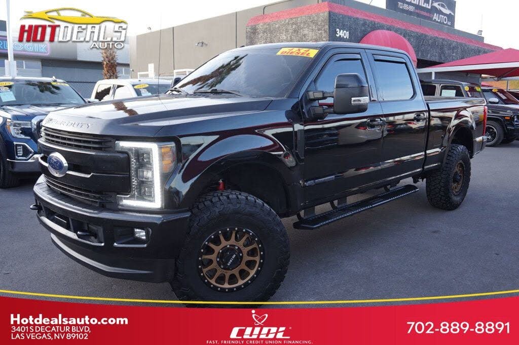 2017 Ford F-250 Super Duty Lariat Crew Cab 4WD