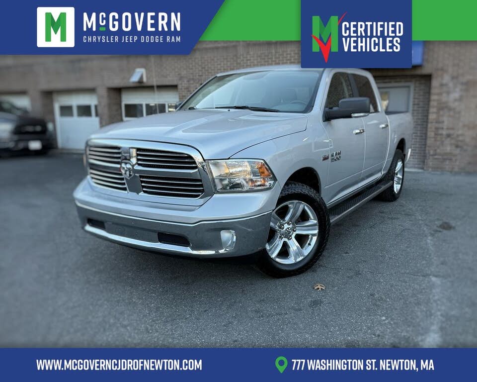 2017 RAM 1500 SLT Crew Cab 4WD
