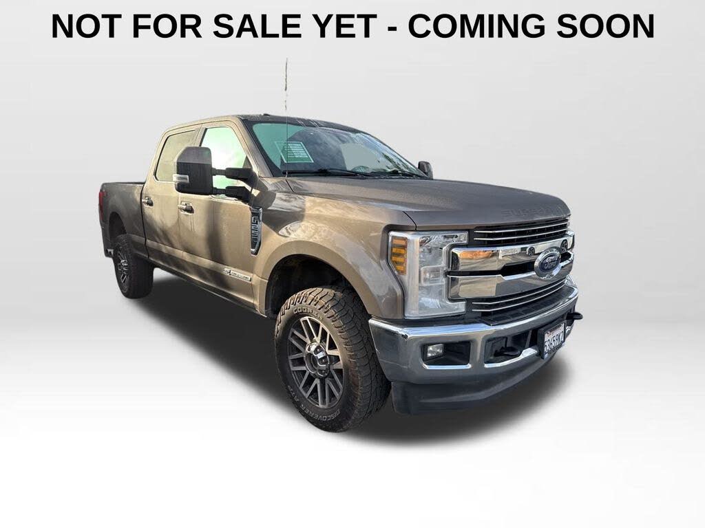 2018 Ford F-250 Super Duty Lariat Crew Cab 4WD