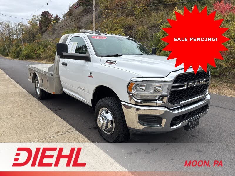 2021 RAM 3500 Chassis Tradesman Regular Cab DRW 4WD